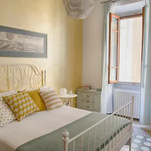 https://la-candida-rosa.it-tuscanyhotel.com