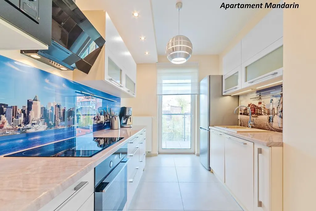 Apartamenty Homely Place Serce Poznania - Stary Rynek - Parking 0*, Poznan Poland